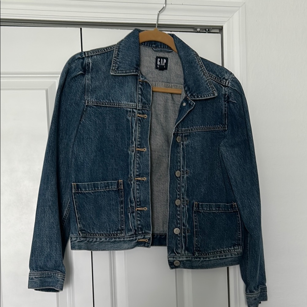 GAP Blue Jean Jacket Classic Denim Style
